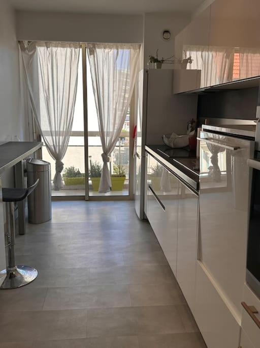 Appartement Panoramique Sur Mer Toulon Extérieur photo